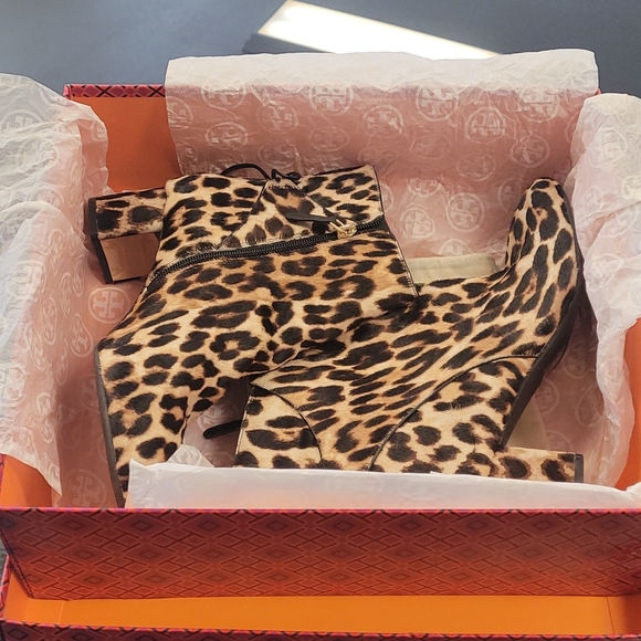 Tory Burch Laila Calfhair Bootie - Picture 5 of 6